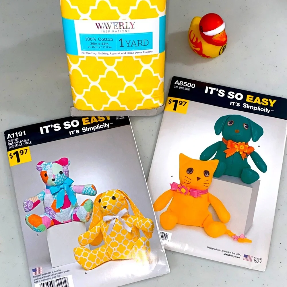 Soft toy Simplicity patterns A1191, A8500 & 1 yard fabric